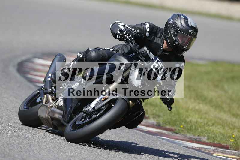 /44 09.08.2025 Plüss Moto Sport ADR/Einsteiger/509